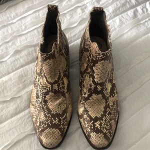 Genuine leather cowboy ankle boots size 7.5